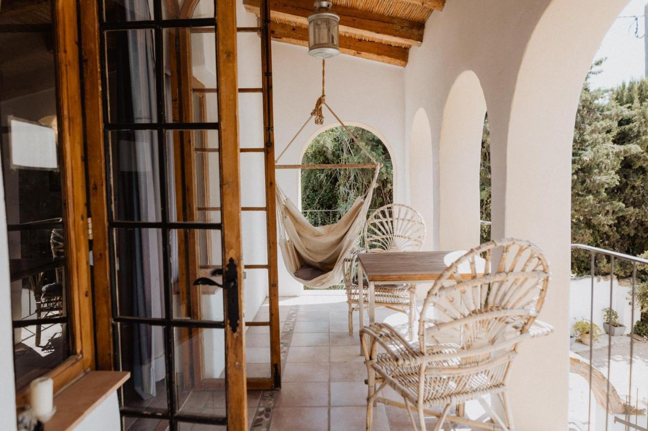 Cal Pau Cruset Guest House Torrellas de Foix ภายนอก รูปภาพ
