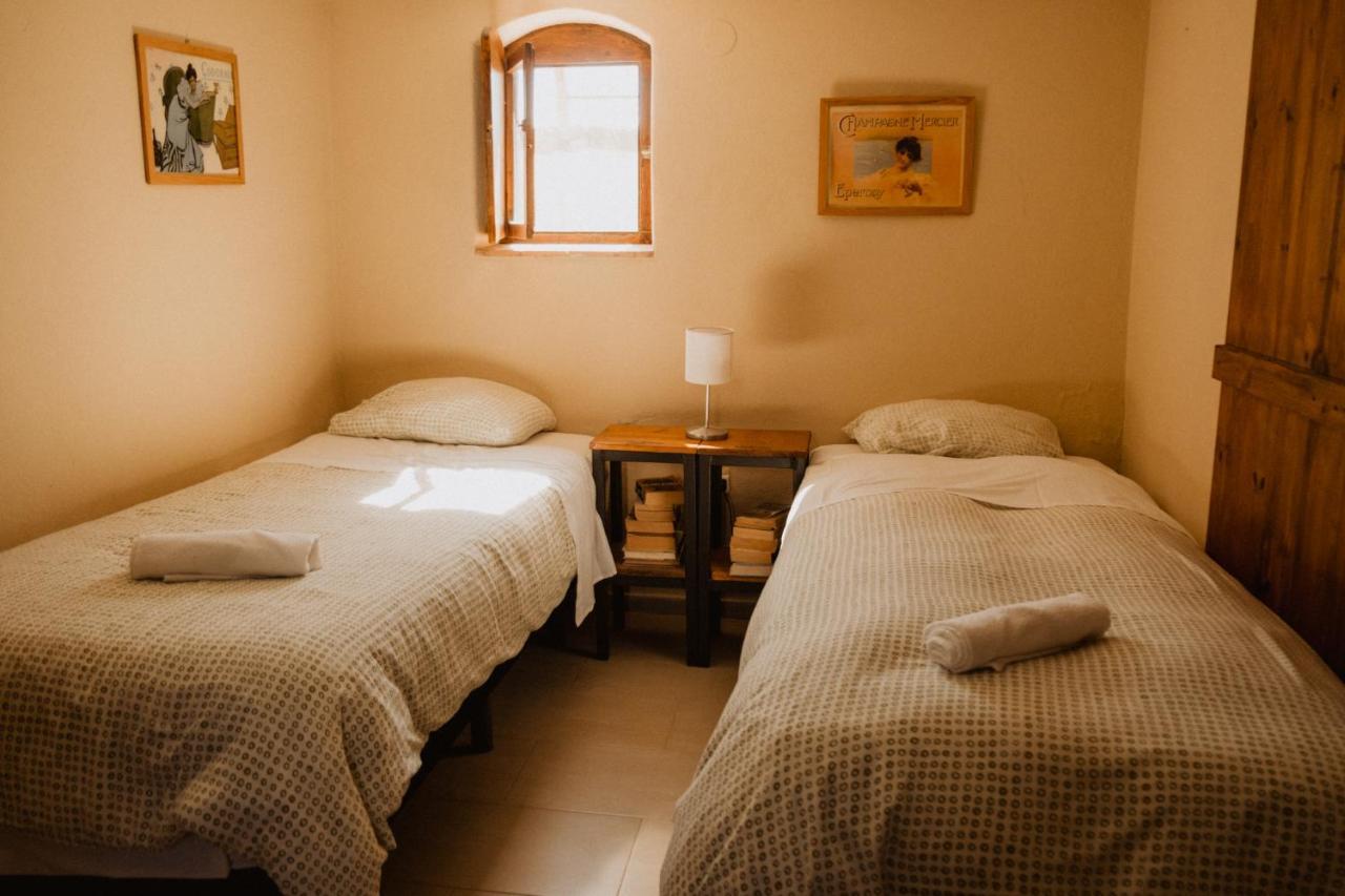 Cal Pau Cruset Guest House Torrellas de Foix ภายนอก รูปภาพ