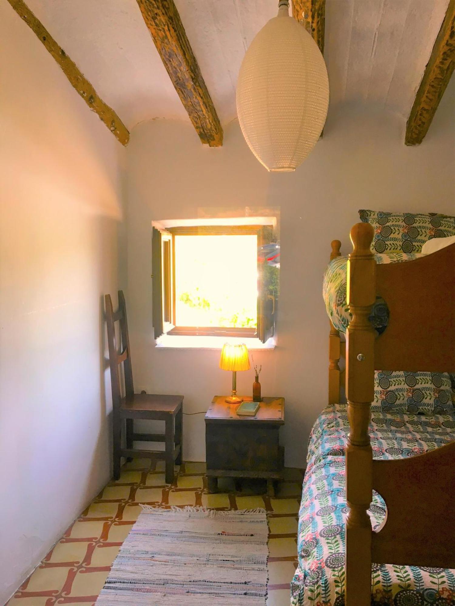 Cal Pau Cruset Guest House Torrellas de Foix ภายนอก รูปภาพ